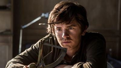 Freddie Highmore ve Sam Riley'li "The Vault"tan Fragman!