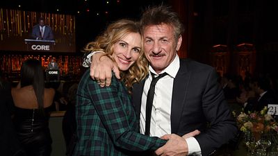 Sean Penn ve Julia Roberts'lı Politik Drama Yolda! haber görseli