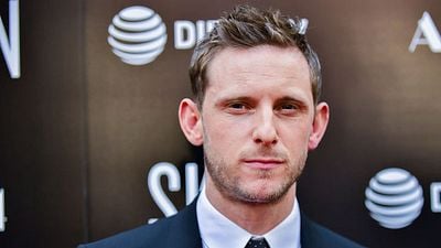 Jamie Bell, Yıldızlarla Dolu ‘Shining Girls’ün Kadrosunda! haber görseli