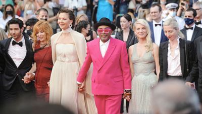 Cannes Film Festivali Açılışından Renkli Anlar