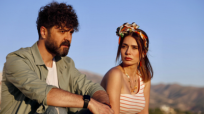 Romantik Komedi "Aşk Yolunda"dan Fragman haber görseli