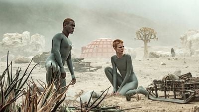 Ridley Scott Yapımcılığındaki ‘Raised by Wolves’un İkinci Sezonundan Fragman haber görseli