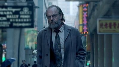 Ryan Kwanten ve Hugo Weaving'li Bilim Kurgu Filmi "Expired"dan Fragman Yayınlandı haber görseli