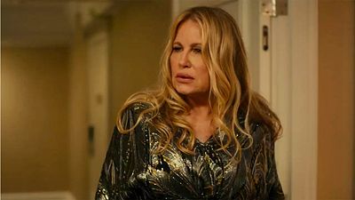 Jennifer Coolidge, The White Lotus'un İkinci Sezonuyla Geri Dönecek haber görseli