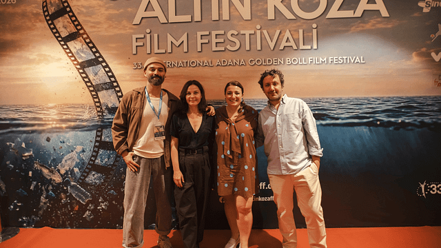 33. Adana Altın Koza Film Festivali'nde 4. Gün: "Ölü Köpekler Isırmaz" ve "Moda Evlilik" İzleyici Karşısına Çıkıyor! haber görseli