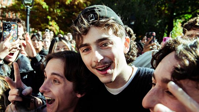 Timothée Chalamet, Kendisine Benzeyenler Yarışmasına Katıldı! haber görseli