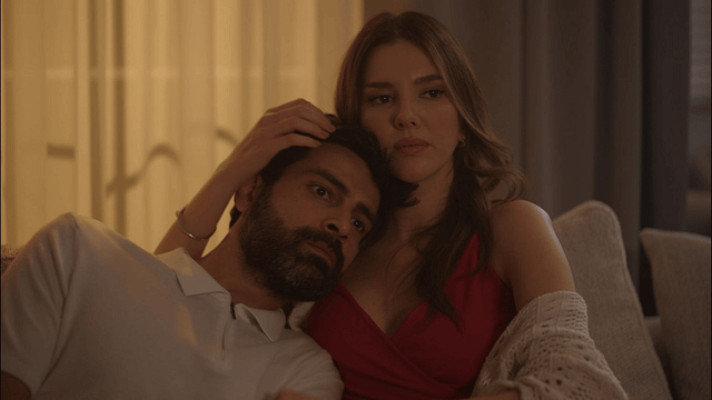“Gayriresmî” Dizisi Youtube'a İddialı Bir Giriş Yapıyor! haber görseli