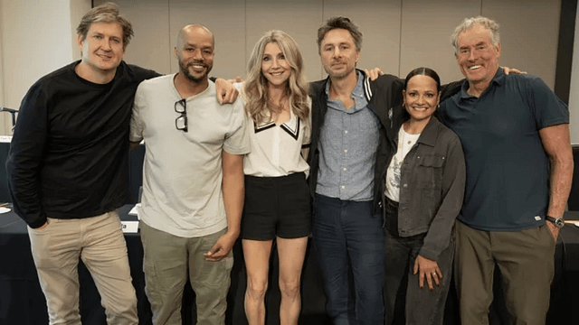 Yeni "Scrubs" Dizisi Kadrosunu Genişletiyor: Ekibe Dokuz Yeni İsim Eklendi haber görseli