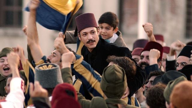 "Zaferin Rengi" Fragman: İşgal Altındaki İstanbul'da Futbolla Direniş!