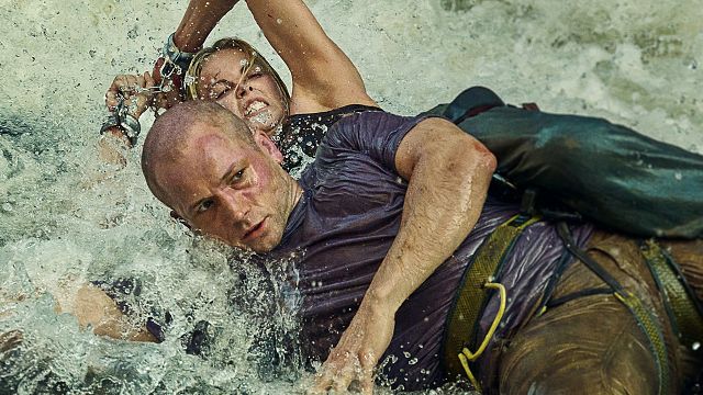 Charlize Theron ve Taron Egerton'ı Karşı Karşıya Getiren "Apex"ten Nefes Kesen İlk Fragman! haber görseli