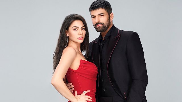 Adım Farah Dizisinden İlk Kare: Engin Akyürek & Demet Özdemir haber görseli