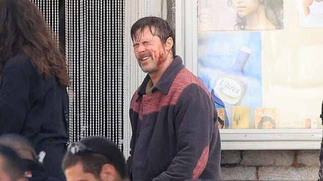 Brad Pitt Yunanistan Sokaklarında Kanlar İçinde! haber görseli