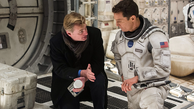 Christopher Nolan, Filmlerindeki Zaman Takıntısını Açıkladı: "Kamera Bir Zaman Makinesi" haber görseli