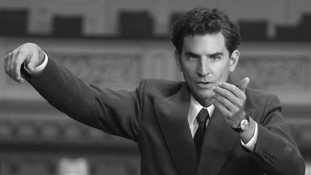 Bradley Cooper'ın Leonard Bernstein Biyografisi "Maestro"dan Yeni Fragman haber görseli