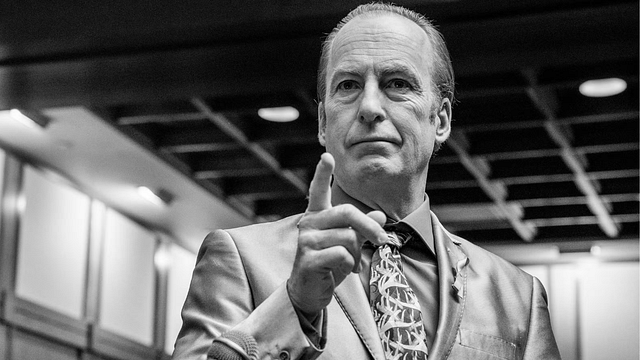 Vince Gilligan’dan Olay Yaratan "Better Call Saul" Açıklaması: “Saul Goodman Artık Hapiste Değil!” haber görseli