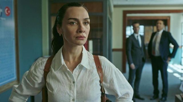 Netflix "Mezarlık" 2. Sezondan İlk Kareleri Yayınladı