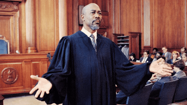 "Tam Bir Kabustu": Morgan Freeman İmkanı Olsa Tom Hanks ve Bruce Willis ile Oynadığı Bu Filmi Hafızalardan Silerdi! haber görseli