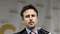 Kutuda Yaşayan Hollywood Yıldızı haber görseli