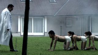 'The Human Centipede II' Yasaklandı! haber görseli