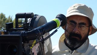 Derviş Zaim Tüm Filmleriyle Altın Koza'da! haber görseli