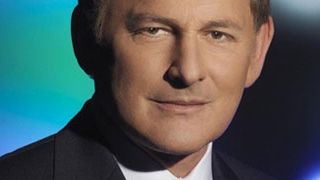 Victor Garber The Big C'de haber görseli