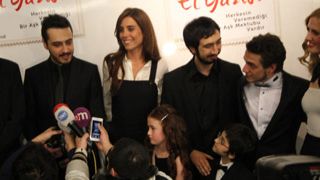 'El Yazısı' Vizyonda! haber görseli