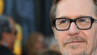 Gary Oldman RoboCop'ta! haber görseli