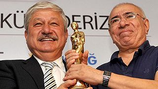 İlyas Salman'a Sanatçı Desteği haber görseli