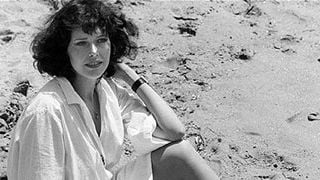 Emmanuelle'in Yıldızı Sylvia Kristel Hayata Veda Etti haber görseli