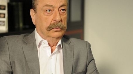 Dila Hanım'dan Ayrılan Oyuncu Kim? haber görseli