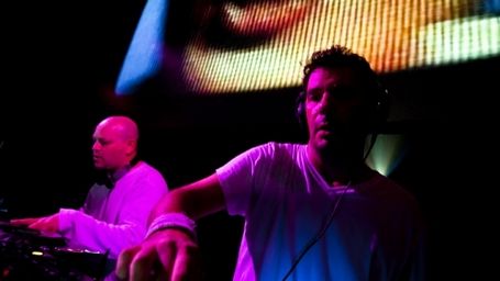 Addictive Tv Davetiyelerini Kazananlar Belli Oldu haber görseli