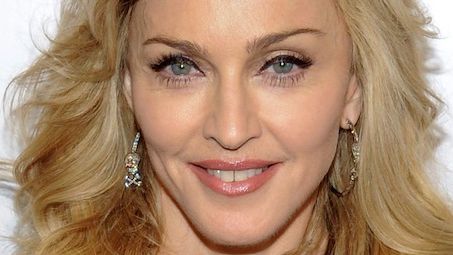 Madonna, 2013'ün En Çok Para Kazanan Ünlüsü haber görseli