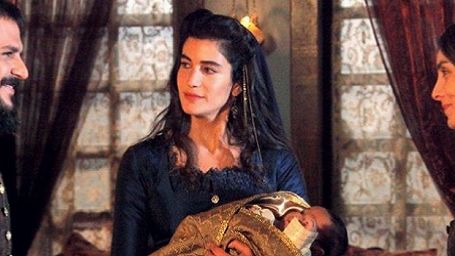 Muhteşem Yüzyıl’da Bu Akşam: Rüstem Paşa Zor Durumda haber görseli