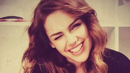 Yağmur Tanrısevsin'nin Yeni Dizisi Belli Oldu! haber görseli