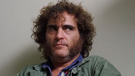 Joaquin Phoenix Ağır Paranoyanın Pençesinde! haber görseli