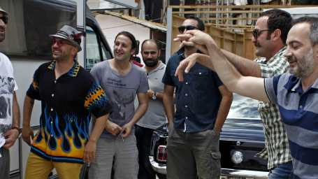 Çakallarla Dans 3: Sıfır Sıkıntı Yeni Bir Rekora İmza Attı haber görseli