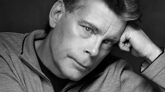 Stephen King, Crimson Peak'e Bayıldı! haber görseli