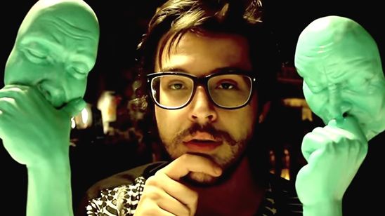 Yeni Bir İnternet Dizisi: Lütfen Kapıyı Dışarıdan Kapat haber görseli