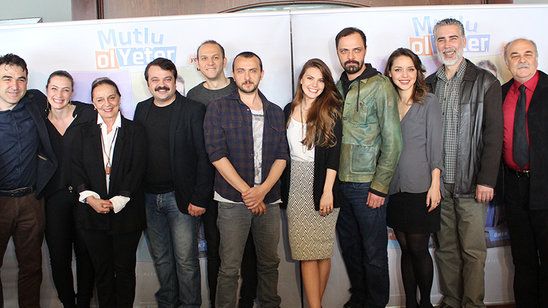 Mutlu Ol Yeter'in Kahkaha Dolu Basın Buluşması! haber görseli