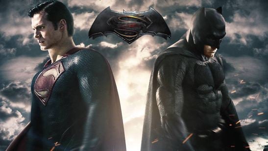 Batman v Superman: Dawn of Justice'den İlk Afişler!