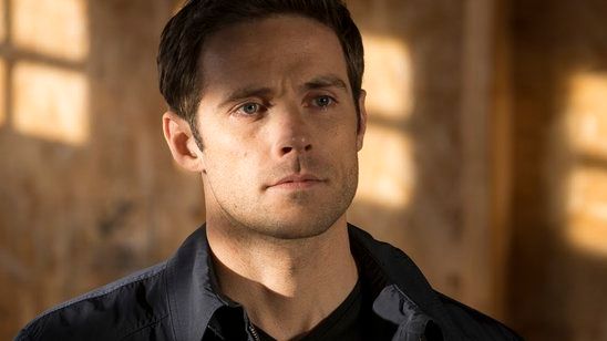 Dylan Bruce Heroes Reborn Kadrosunda! haber görseli