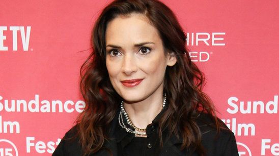 Winona Ryder Netflix'in Yeni Dizisinde! haber görseli