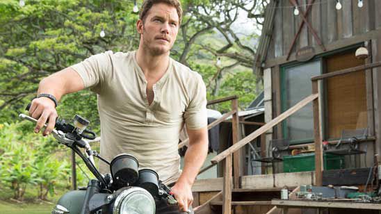 Jurassic World Yine Gişenin Hakimi haber görseli