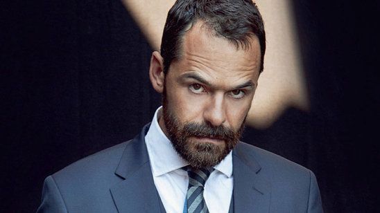 Casper Crump, DC's Legends Of Tomorrow Kadrosunda! haber görseli