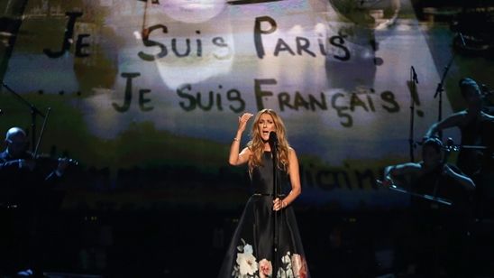 Ünlü İsimlerden Paris'e Destek! haber görseli