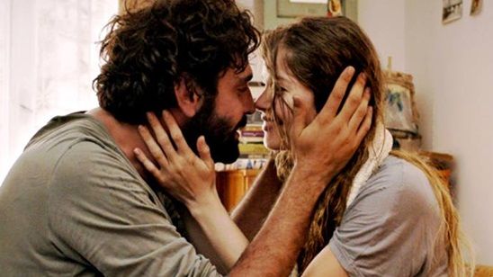 Çok Uzak Fazla Yakın'dan Fragman ve Poster Geldi! haber görseli