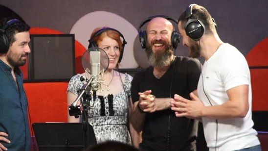 Seksendört Grubunun Solisti Tuna Velibaşoğlu Seni Seven Ölsün Filmi İçin Söyledi! haber görseli