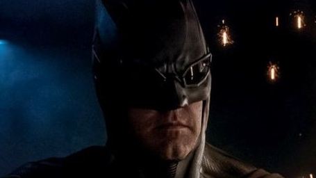 Zack Snyder Justice League'den Yeni Batman Kostümü Yayınladı!