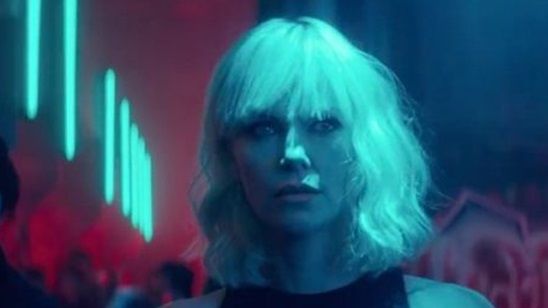 Atomic Blonde Filminden Gelen Yeni TV Spotunda Charlize Theron Kontrolü Ele Alıyor! haber görseli