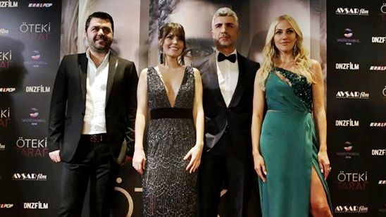 "Öteki Taraf" Galasında Şıklık Yarışı! haber görseli